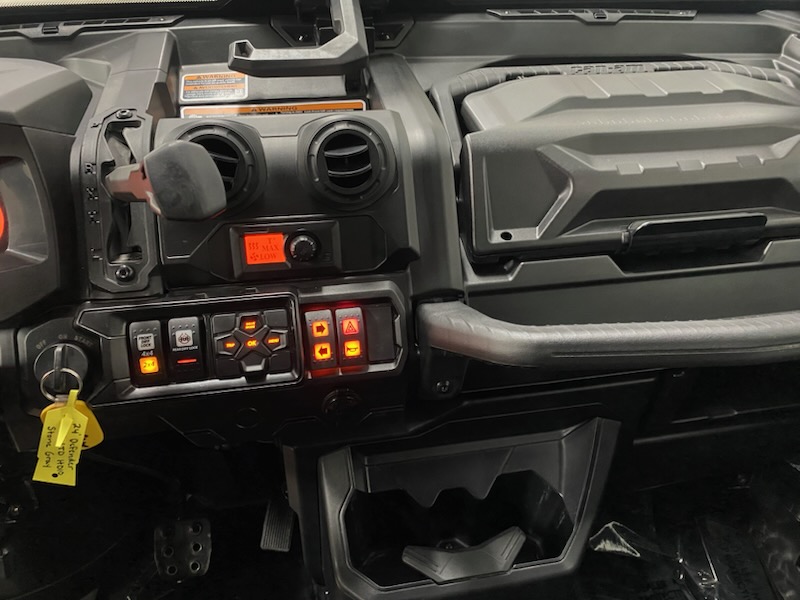 2024 Can-Am 2024 DEFENDER MAX LTD CAB HD10 GRAY SKU # 6MRB Utility Vehicle