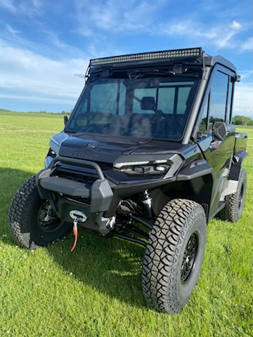 2026 Can-Am 2026 DEFENDER XT CAB HD11 BROWN SKU # 7LTE Utility Vehicle