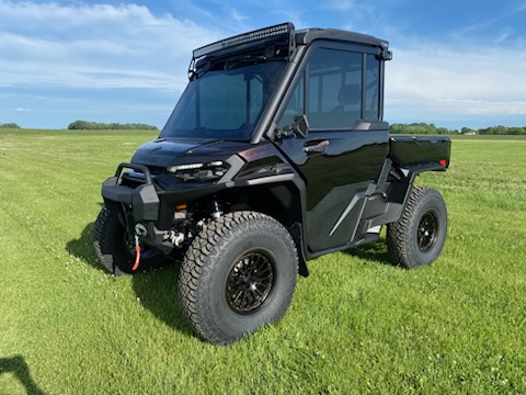 2026 Can-Am 2026 DEFENDER XT CAB HD11 BROWN SKU # 7LTE Utility Vehicle