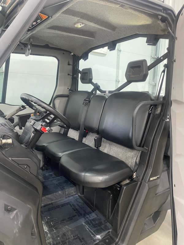 2021 Can-Am 2021 DEFENDER DPS CAB HD8 GREEN SKU # 8UMC Utility Vehicle