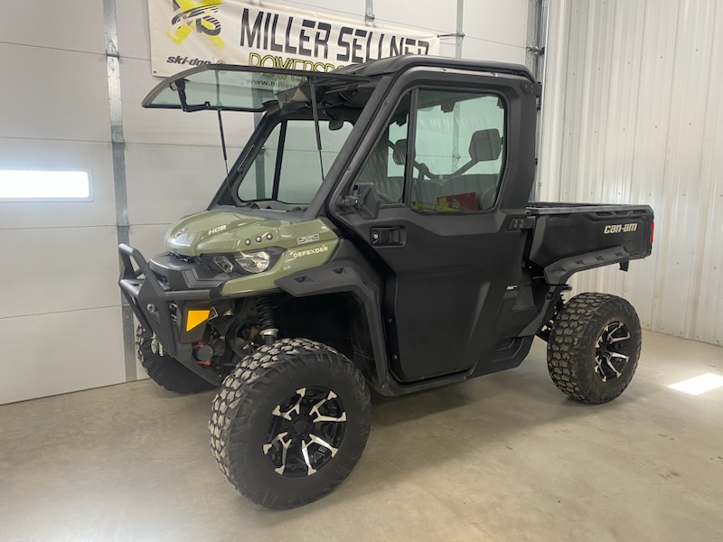 2021 Can-Am 2021 DEFENDER DPS CAB HD8 GREEN SKU # 8UMC Utility Vehicle