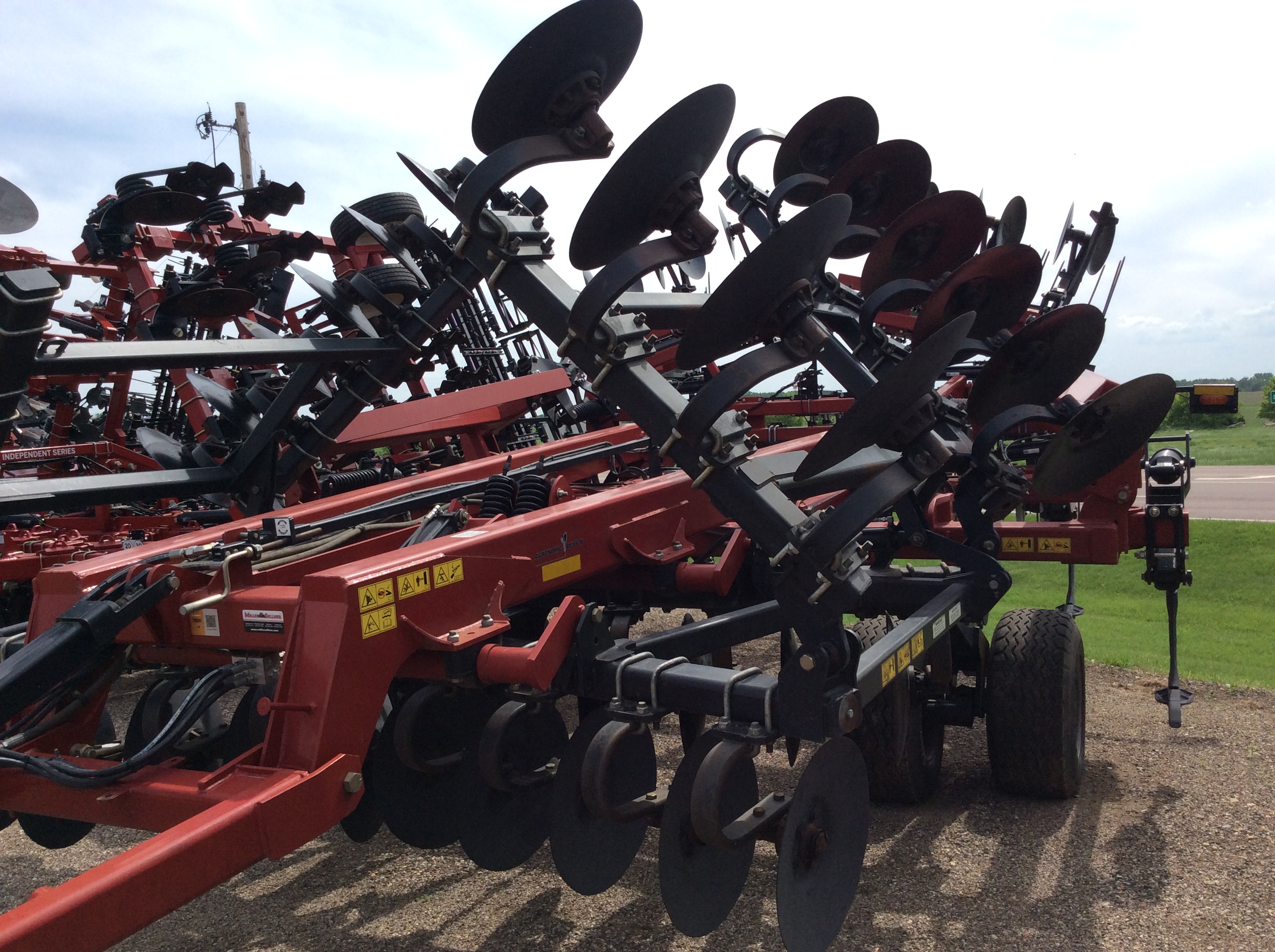 2022 Case IH ECOLO-TIGER 875 22'  w/HD Coil Tine Harrow Deep Tillage