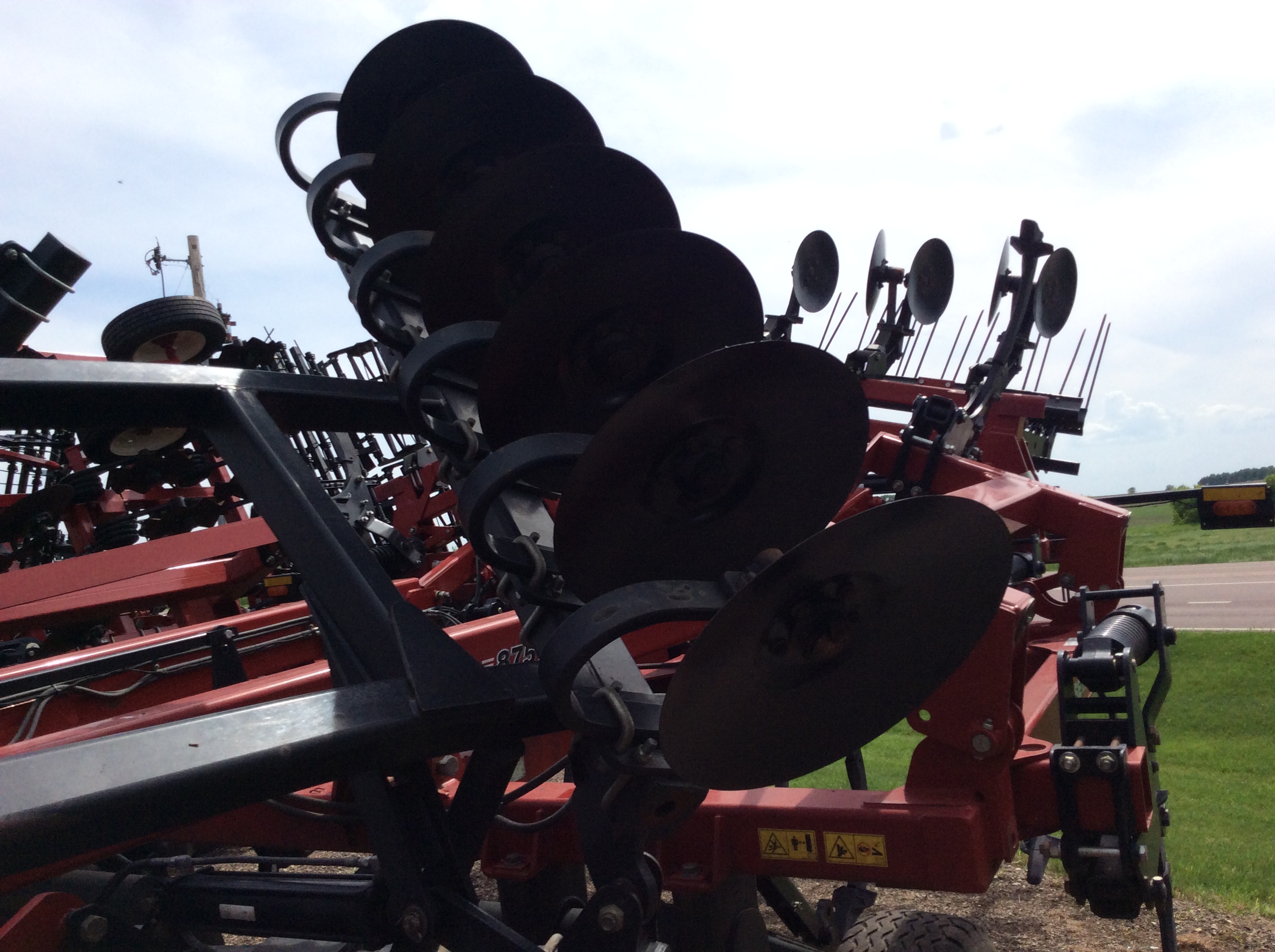 2022 Case IH ECOLO-TIGER 875 22'  w/HD Coil Tine Harrow Deep Tillage
