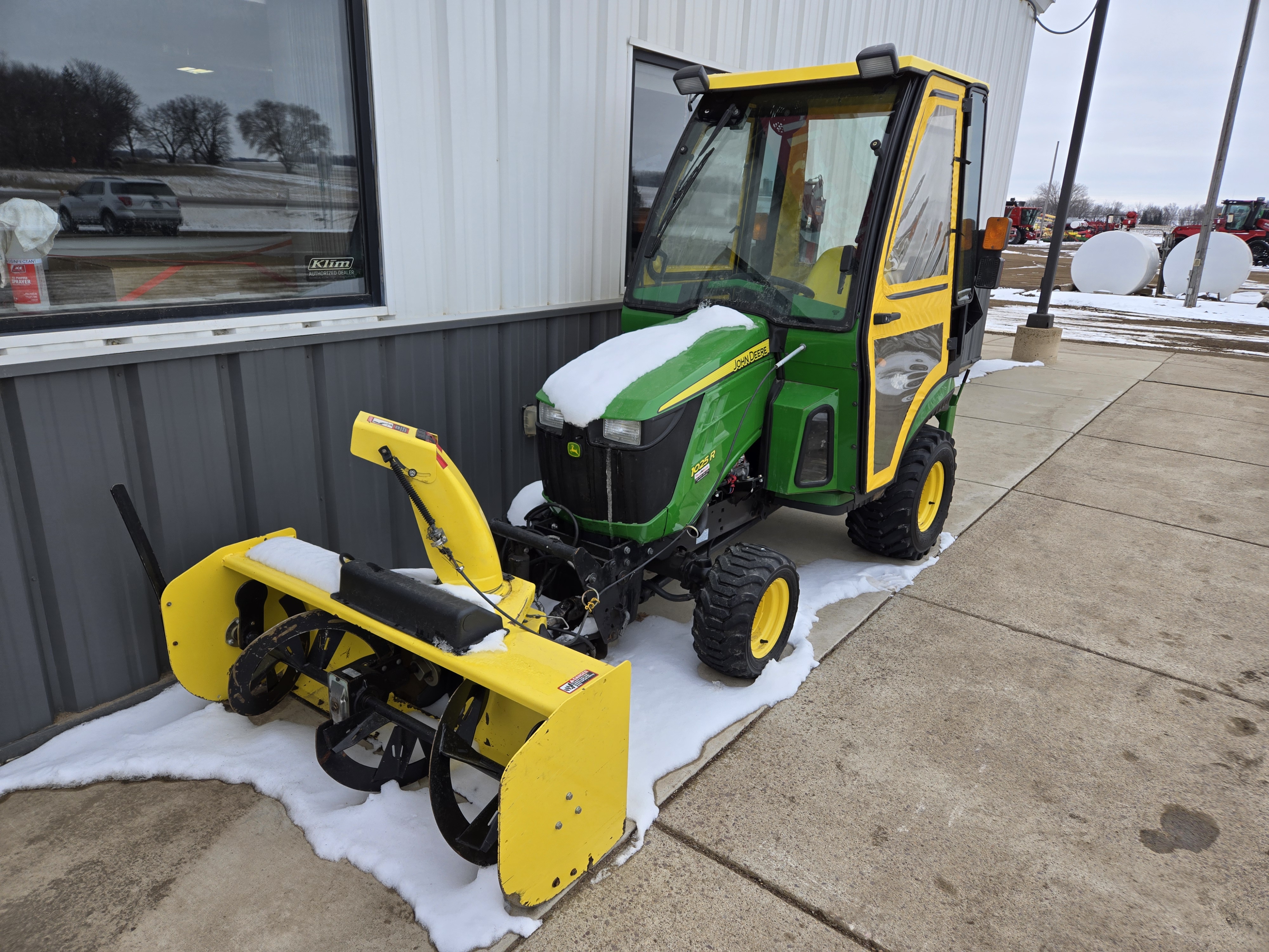 2014 John Deere 1025R Tractor