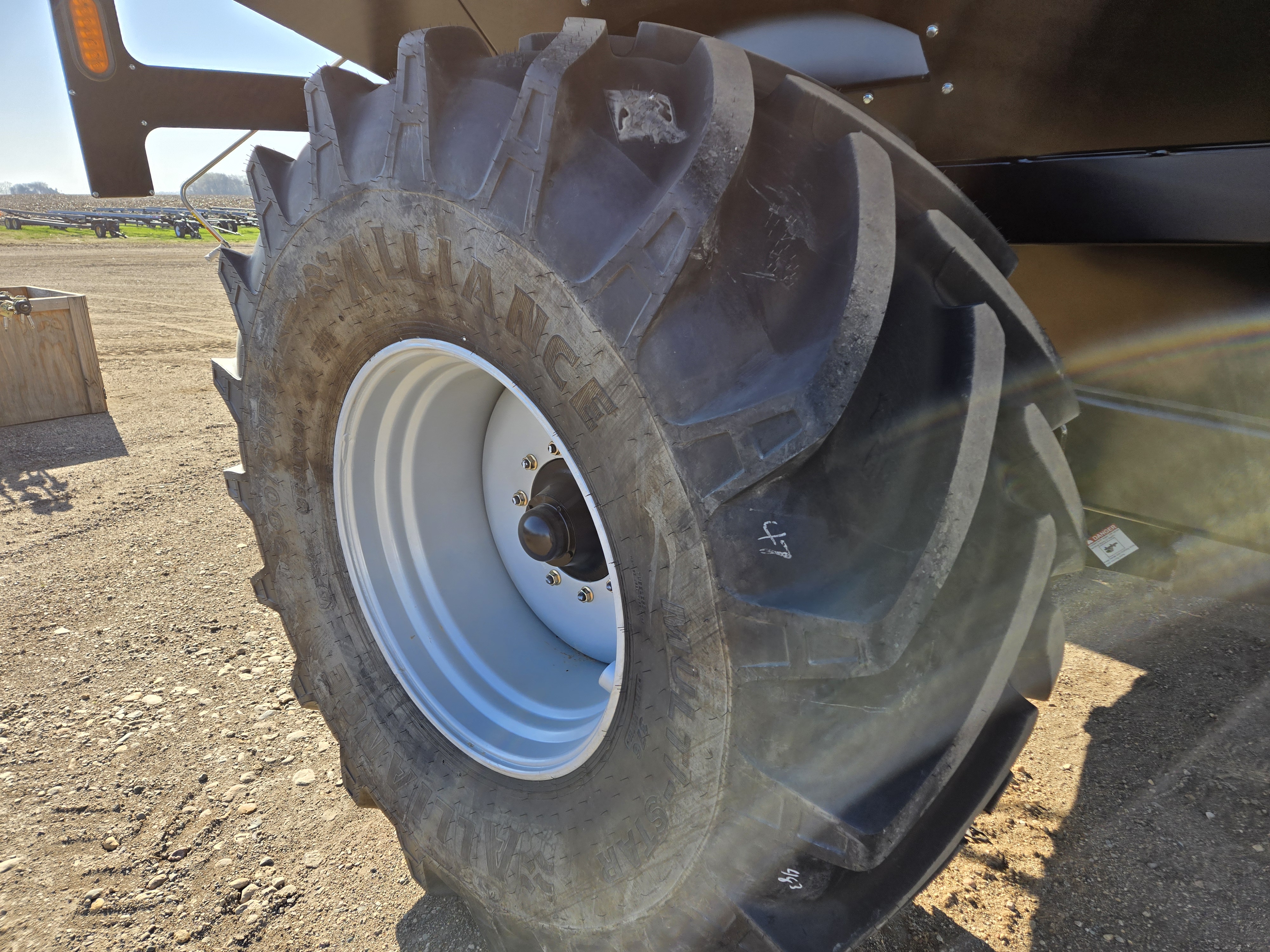 2026 Demco 850 Wheeled / Black / Tarp / Scale Grain Cart