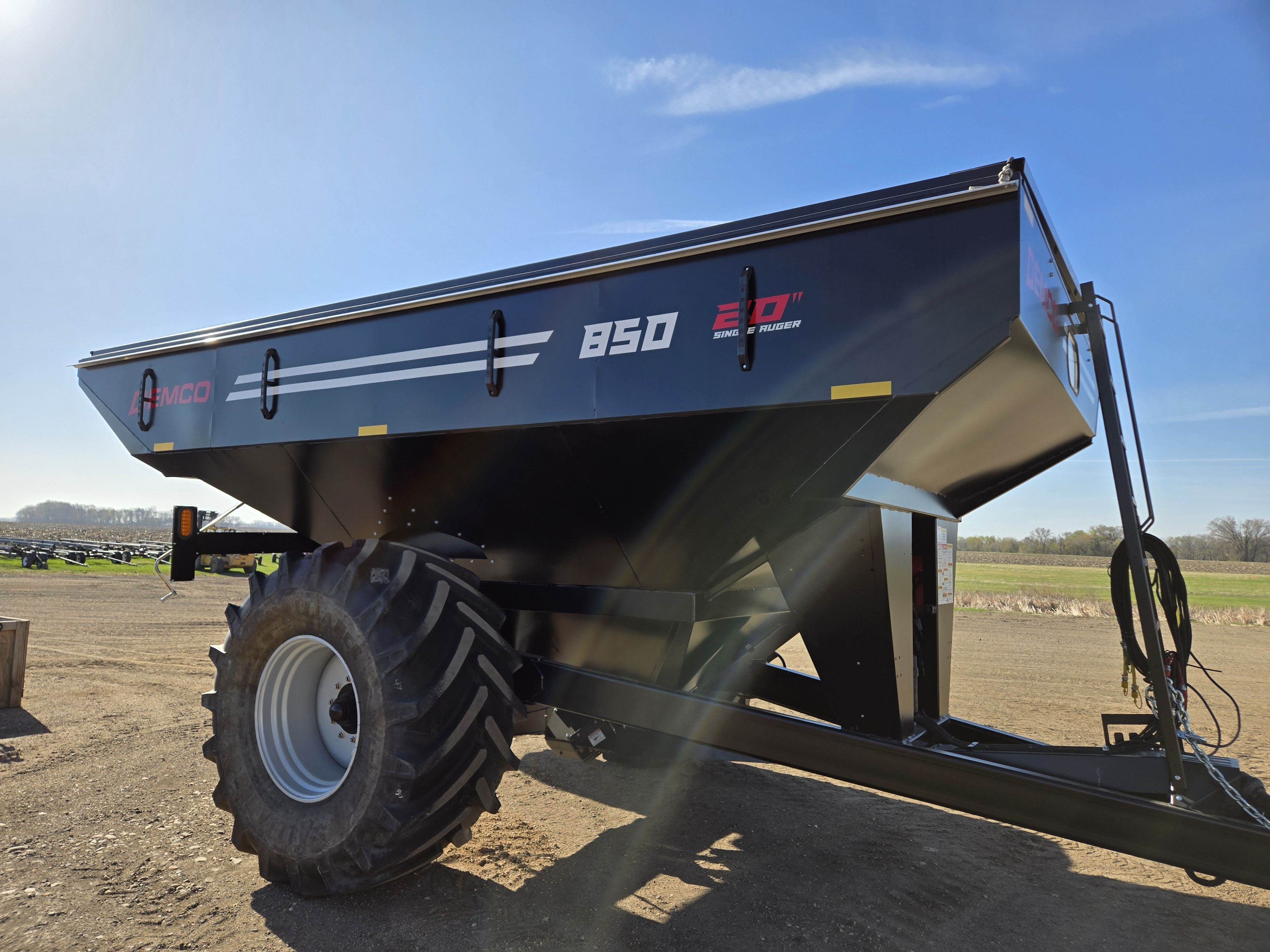 2026 Demco 850 Wheeled / Black / Tarp / Scale Grain Cart