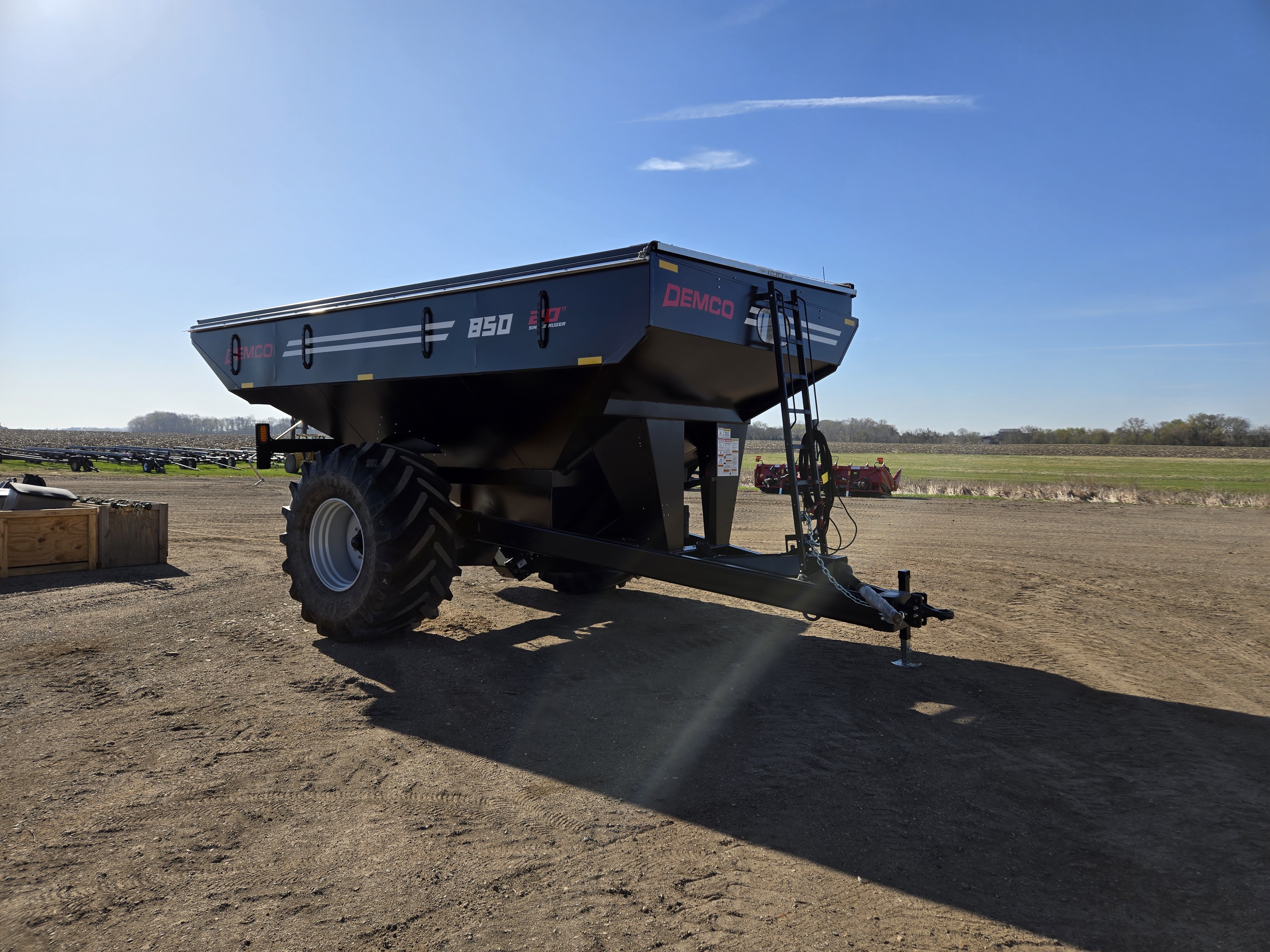 2026 Demco 850 Wheeled / Black / Tarp / Scale Grain Cart