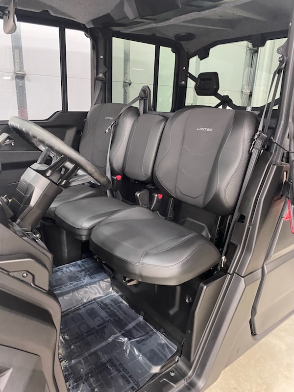 2025 Can-Am 2025 DEFENDER MAX LTD CAB HD10 RED SKU # 6MSB Utility Vehicle