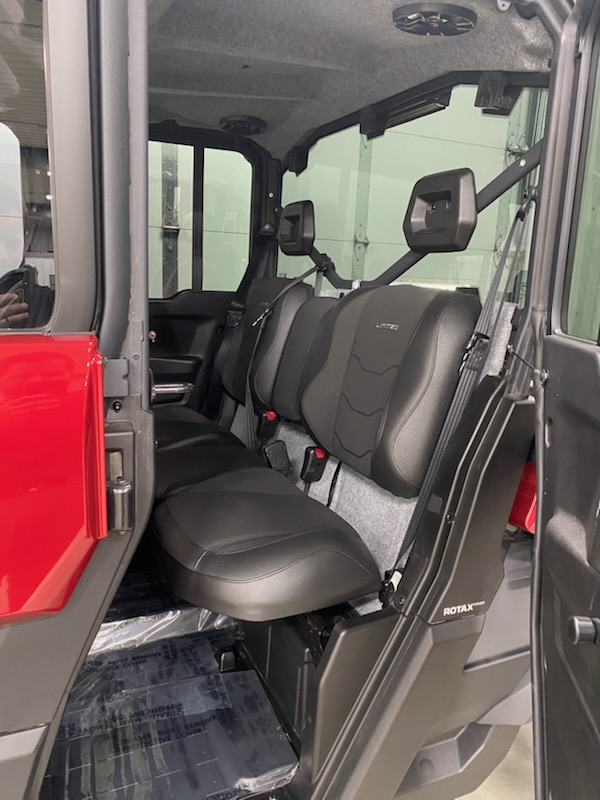 2025 Can-Am 2025 DEFENDER MAX LTD CAB HD10 RED SKU # 6MSB Utility Vehicle