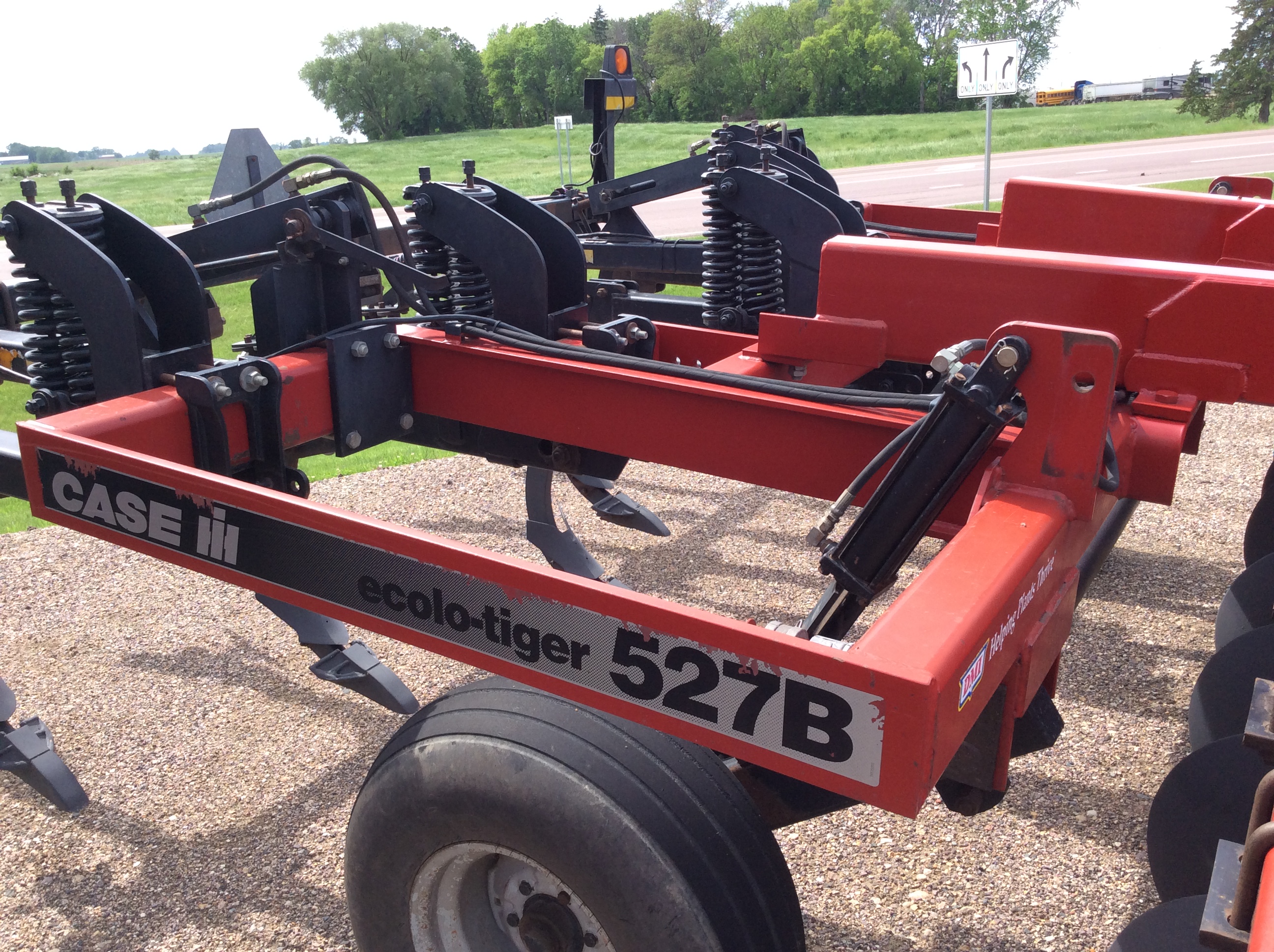 Case IH 527B Deep Tillage