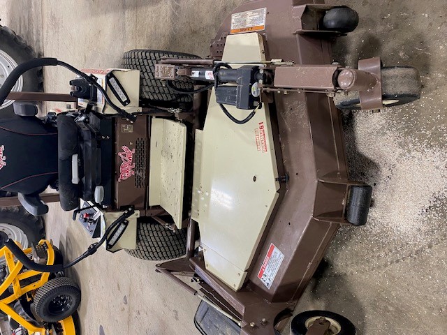 2024 Grasshopper 727 EFI 61 SD,Turf, Grammer Mower/Zero Turn
