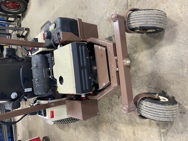 2024 Grasshopper 727 EFI 61 SD,Turf, Grammer Mower/Zero Turn