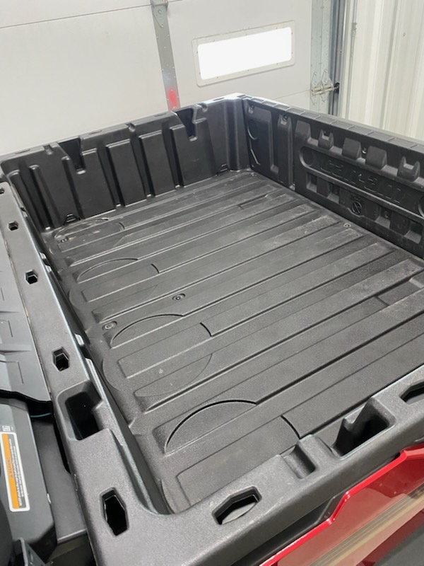 2025 Can-Am 2025 DEFENDER LTD CAB HD10 RED SKU # 8JSM Utility Vehicle