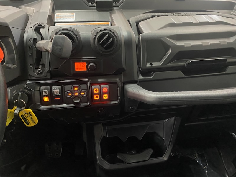 2025 Can-Am 2025 DEFENDER LTD CAB HD10 RED SKU # 8JSM Utility Vehicle