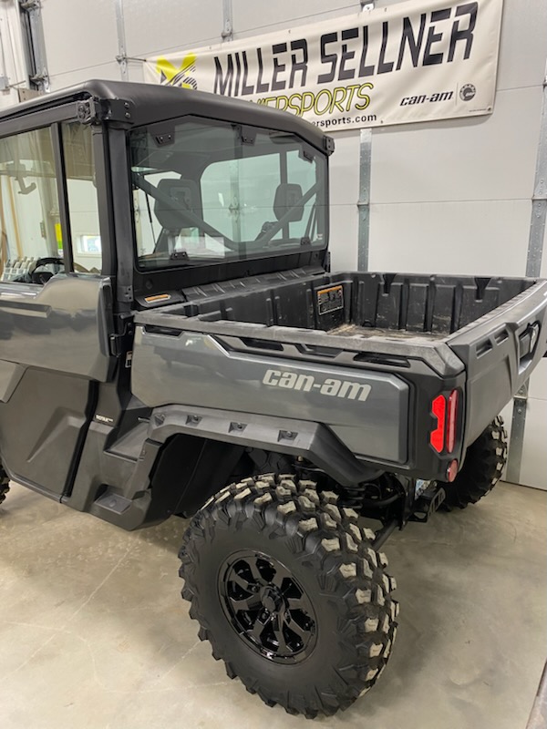 2023 Can-Am 2023 DEFENDER LTD CAB HD10 GRAY SKU # 8JPD Utility Vehicle