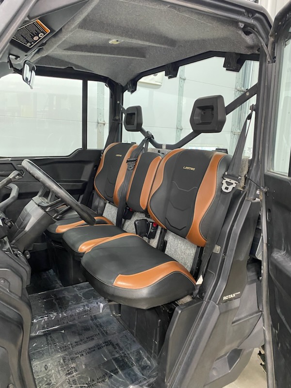 2023 Can-Am 2023 DEFENDER LTD CAB HD10 GRAY SKU # 8JPD Utility Vehicle