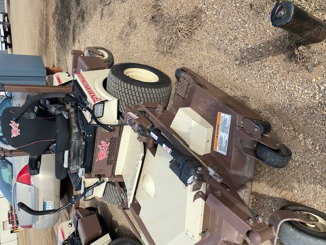 2020 Grasshopper 727K EFI 3761 61" Rear Discharge Deck Mower/Zero Turn