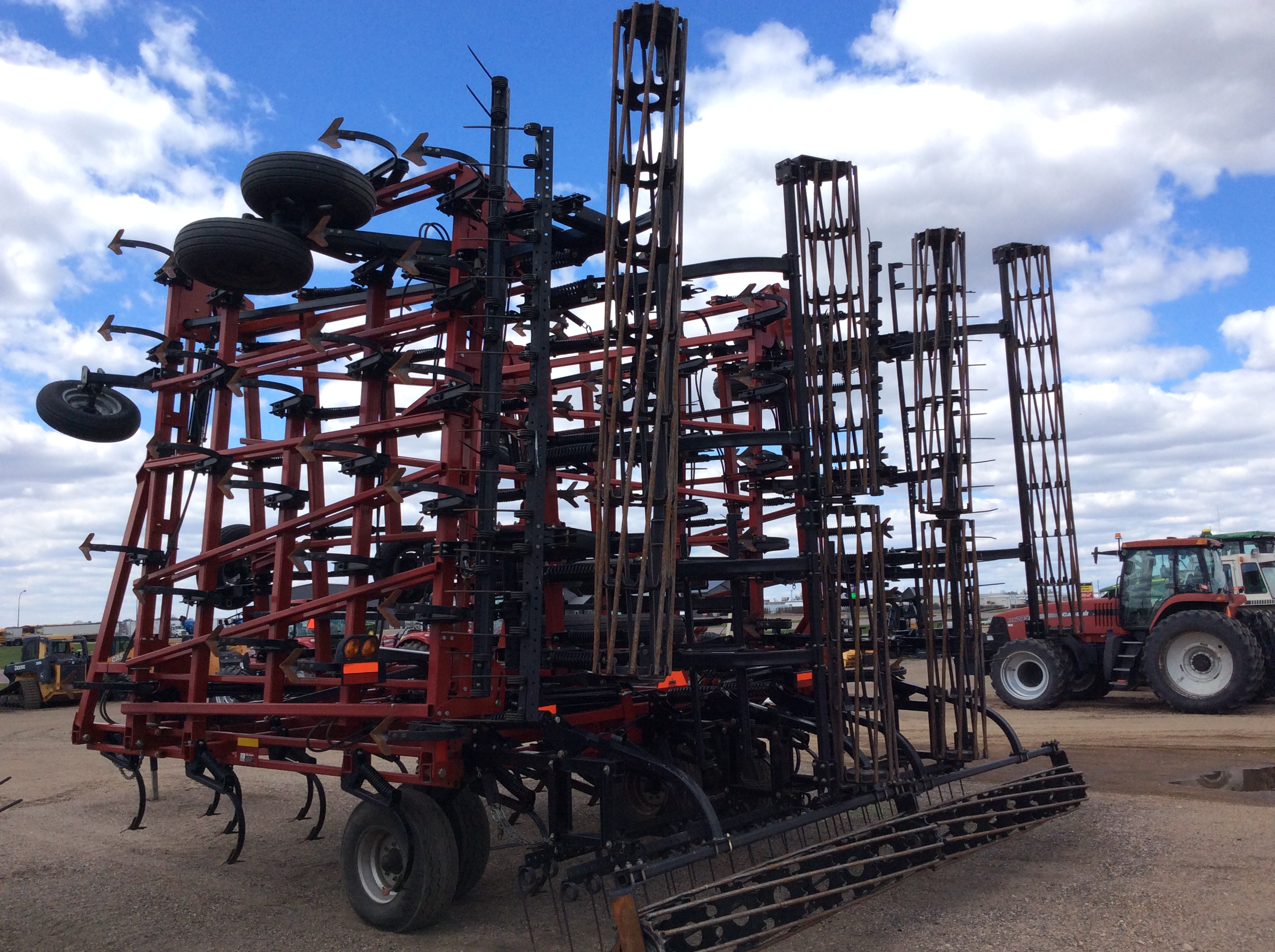 2014 Case IH TM 200 60.5' Field Cultivator