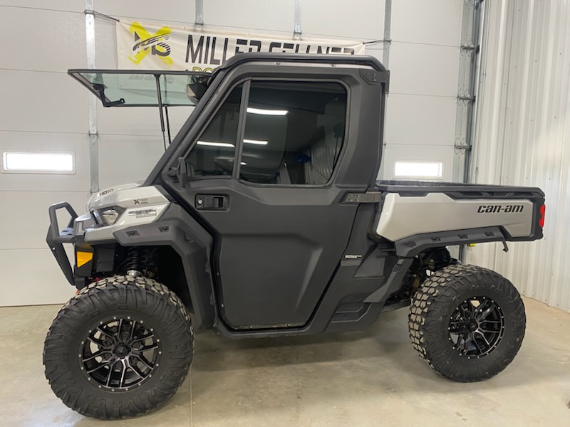 2020 Can-Am 2020 Defender LTD Cab HD10 Silver Utility Vehicle