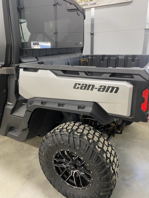 2020 Can-Am 2020 Defender LTD Cab HD10 Silver Utility Vehicle
