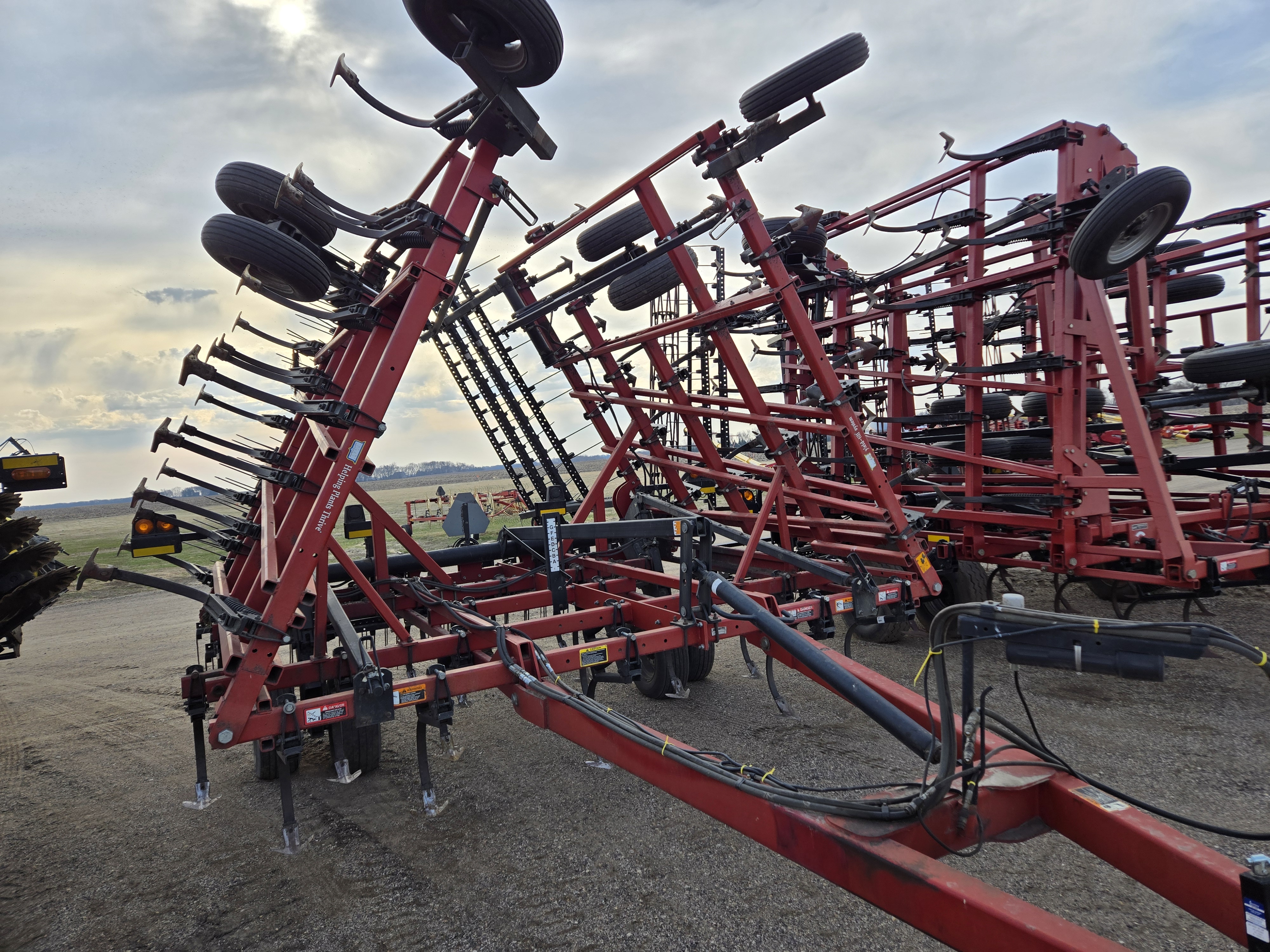 Case IH TIGERMATE II Field Cultivator