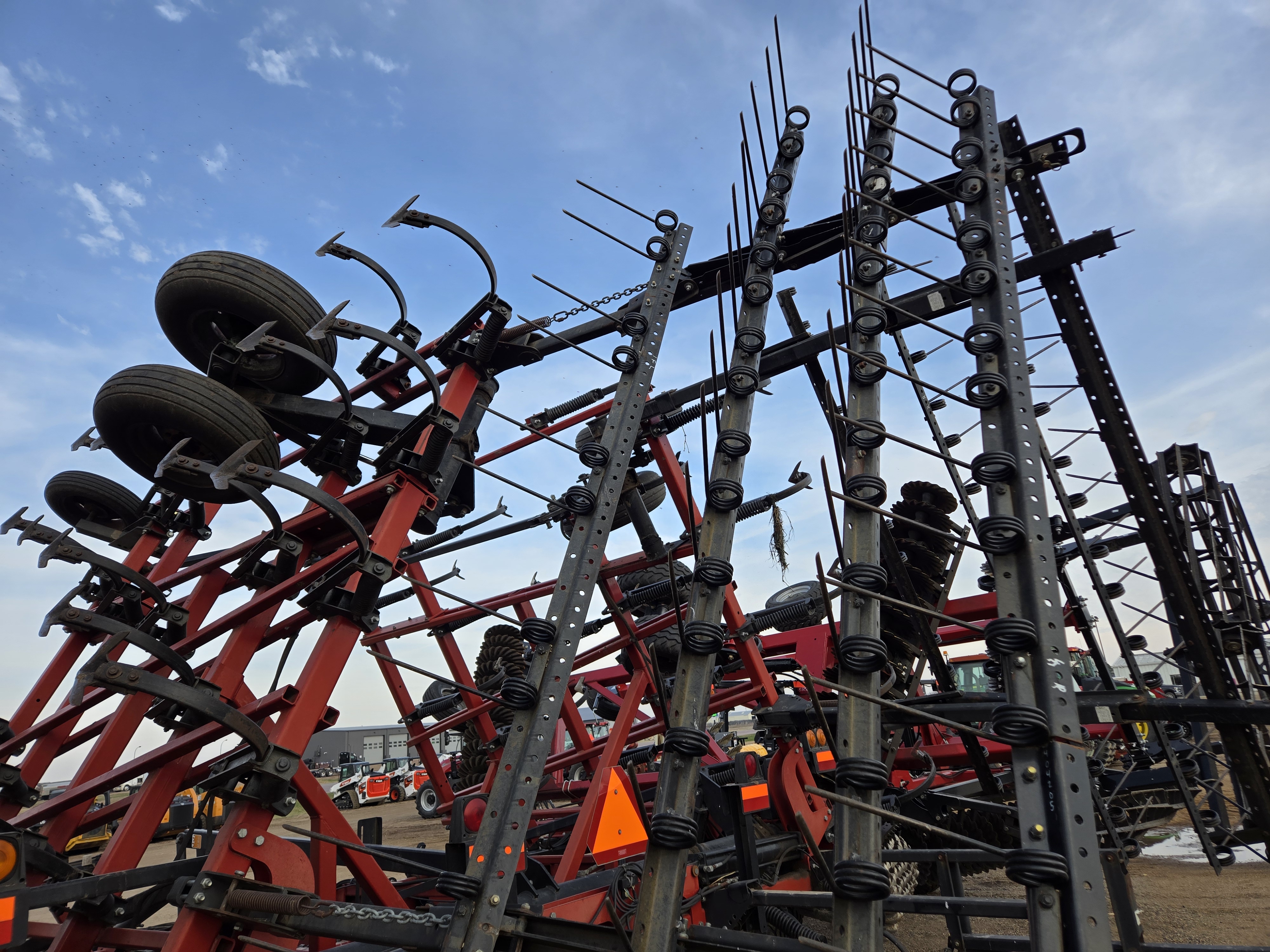 Case IH TIGERMATE II Field Cultivator