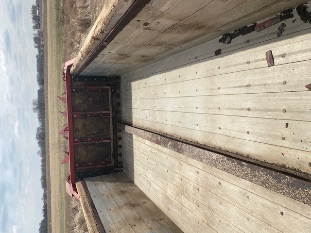 2013 Hagedorn 2277 Manure Spreader