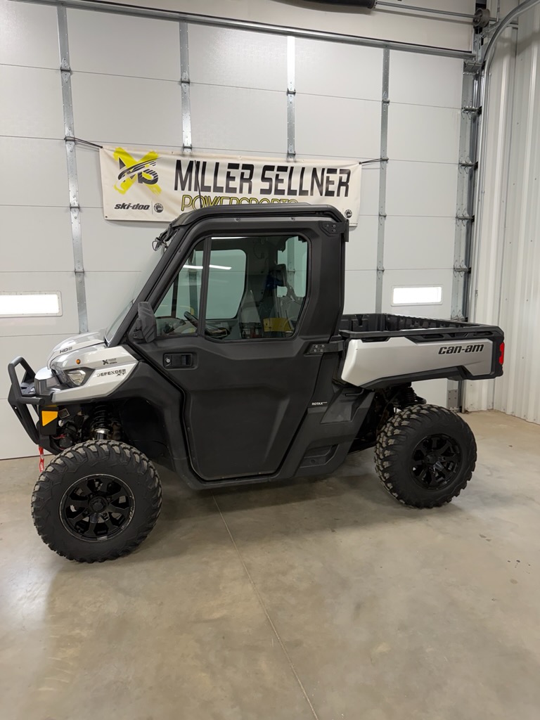 2020 Can-Am 2020 Defender XT Cab/Heat HD8 Utility Vehicle