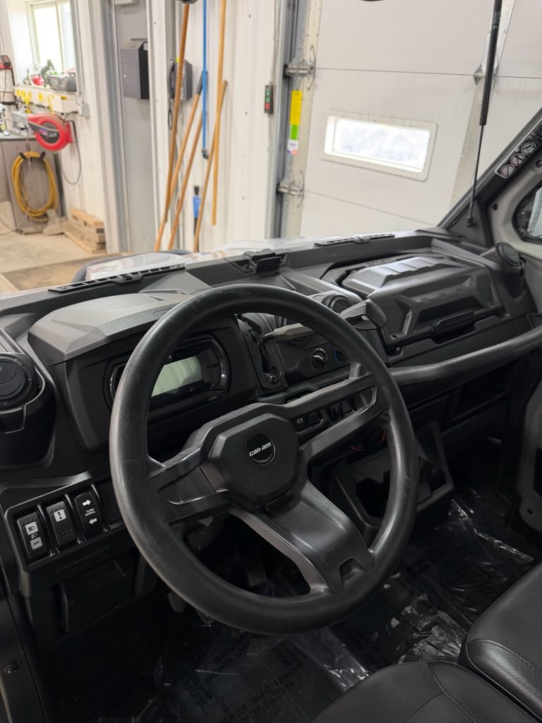 2020 Can-Am 2020 Defender XT Cab/Heat HD8 Utility Vehicle