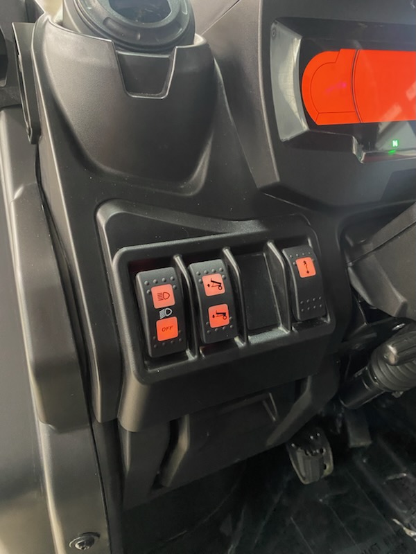 2024 Can-Am 2024 DEFENDER MAX LONE STAR CAB BLK SKU # 6LRA Utility Vehicle