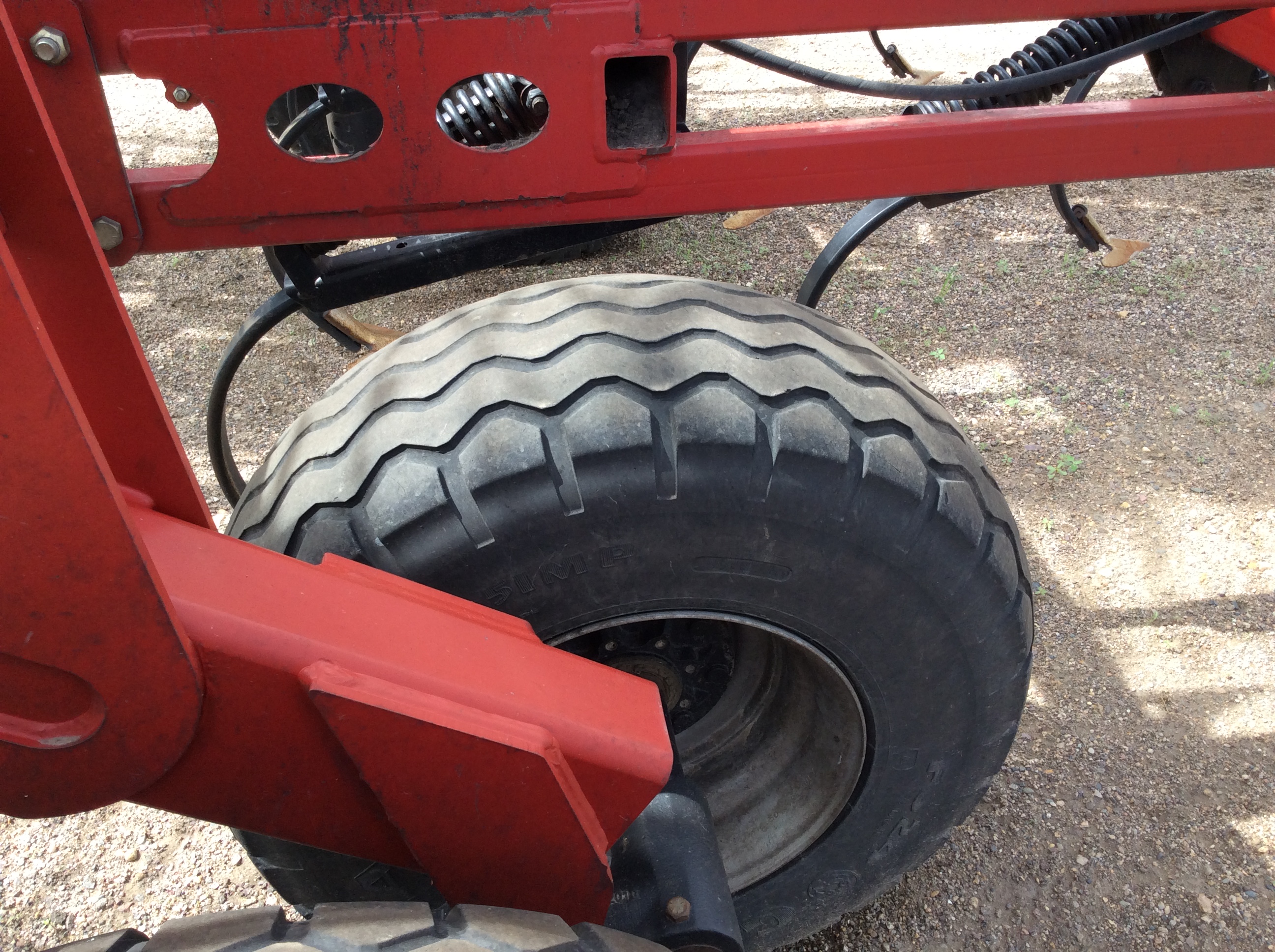 2018 Case IH Tiger-mate 255 60' Field Cultivator