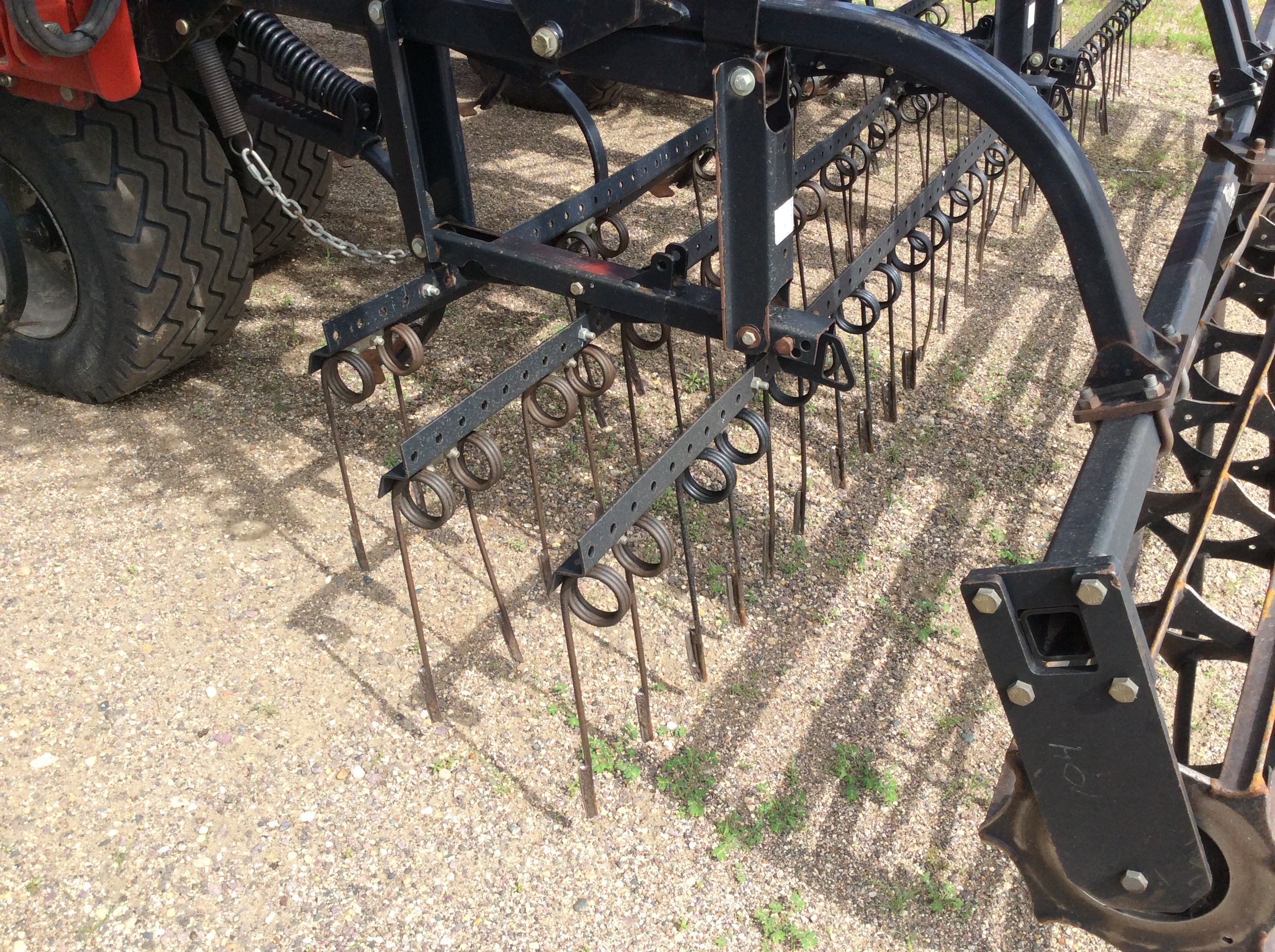 2018 Case IH Tiger-mate 255 60' Field Cultivator
