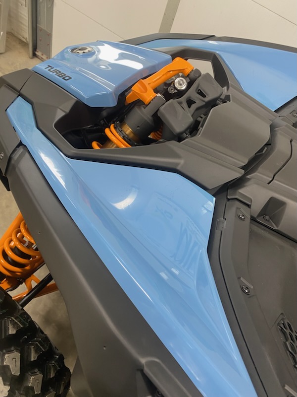 2026 Can-Am 2026 MAV X3 TURBO 900 64"BLUE/ORG SKU # 9DTC Utility Vehicle
