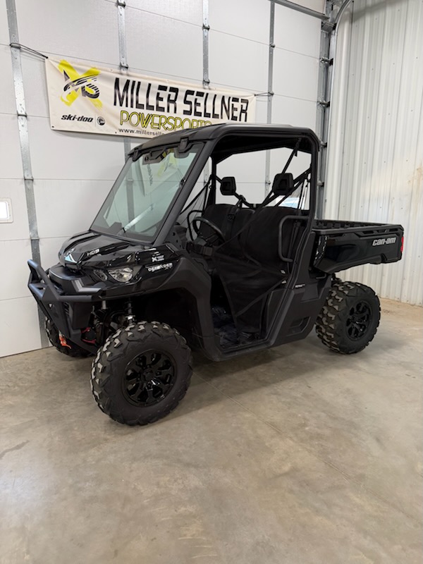 2023 Can-Am 2023 Defender XT HD9 Black Utility Vehicle