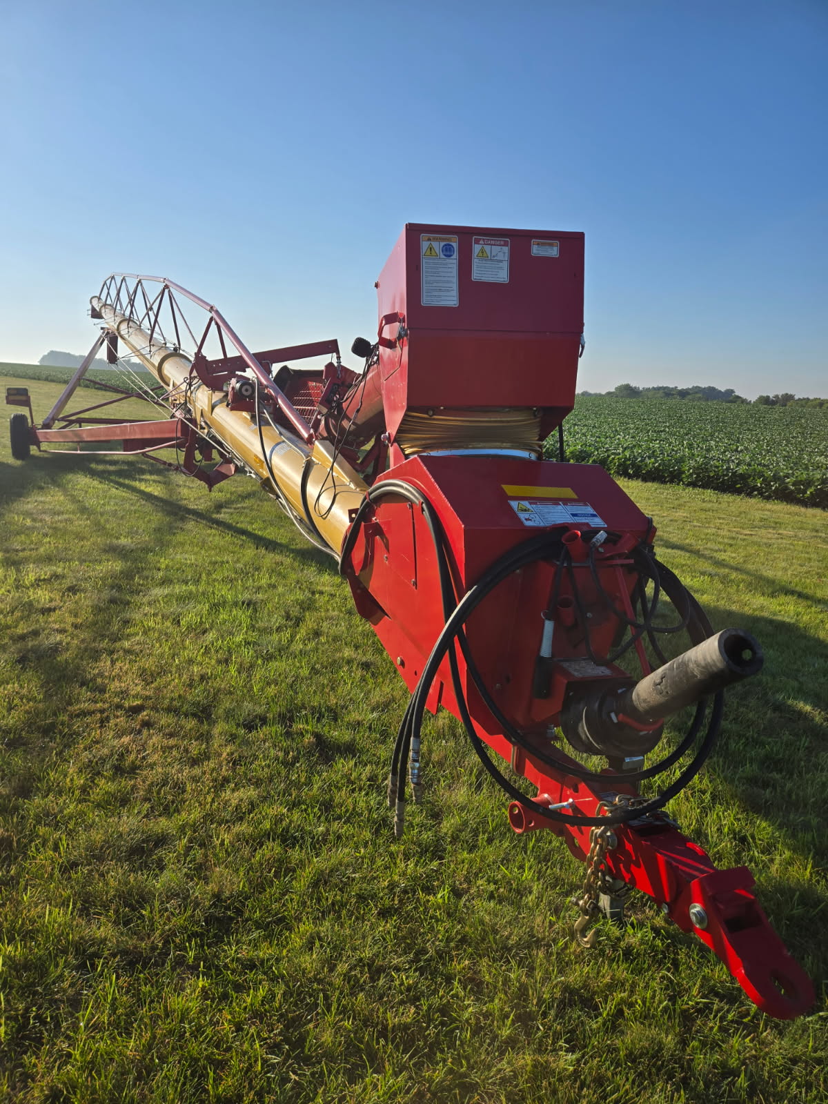 2021 Westfield MKX 13 x 84 GLP CB Grain Auger