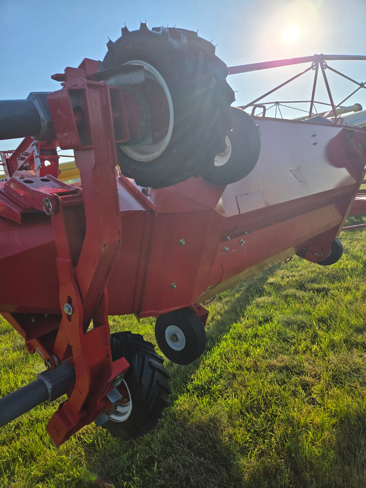 2021 Westfield MKX 13 x 84 GLP CB Grain Auger