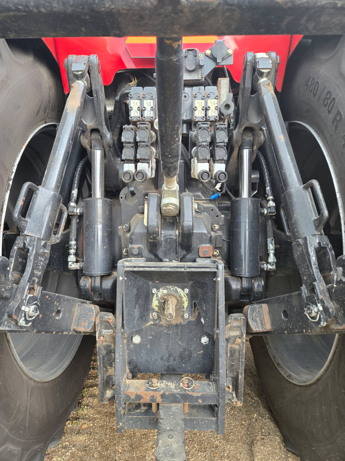 2012 Case IH Magnum 225 CVT Tractor