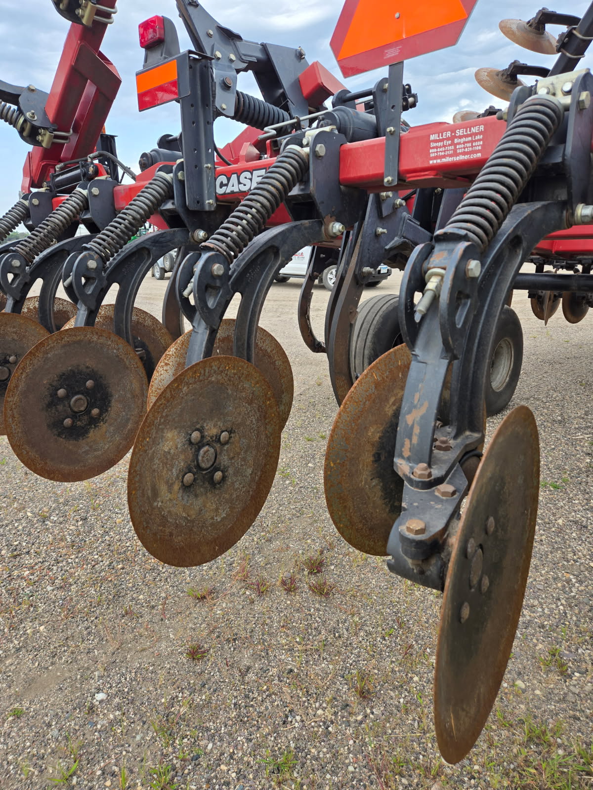 2011 Case IH ECOLO-TIGER 870-11S Deep Tillage