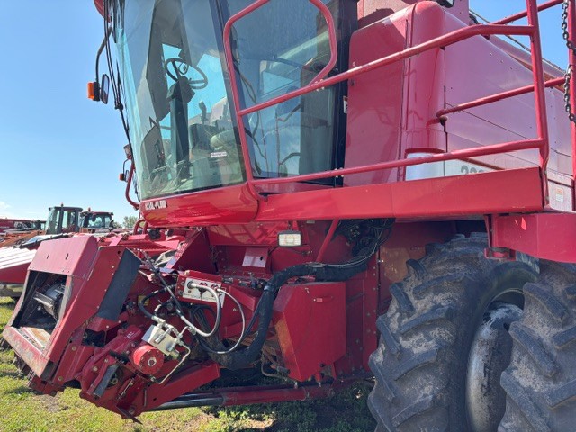 2005 Case IH 2388 Combine
