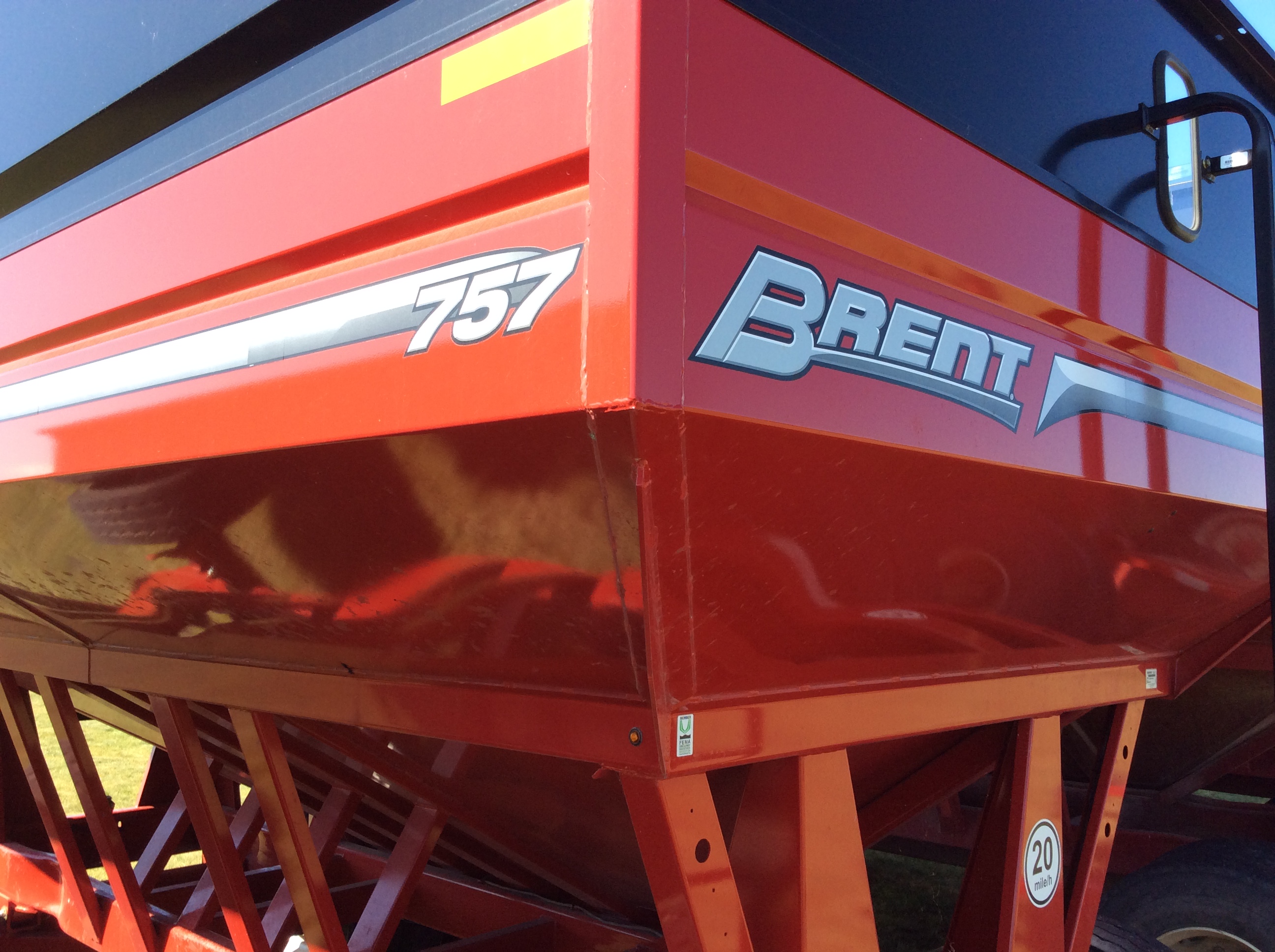 2024 Brent 757 Gravity Box