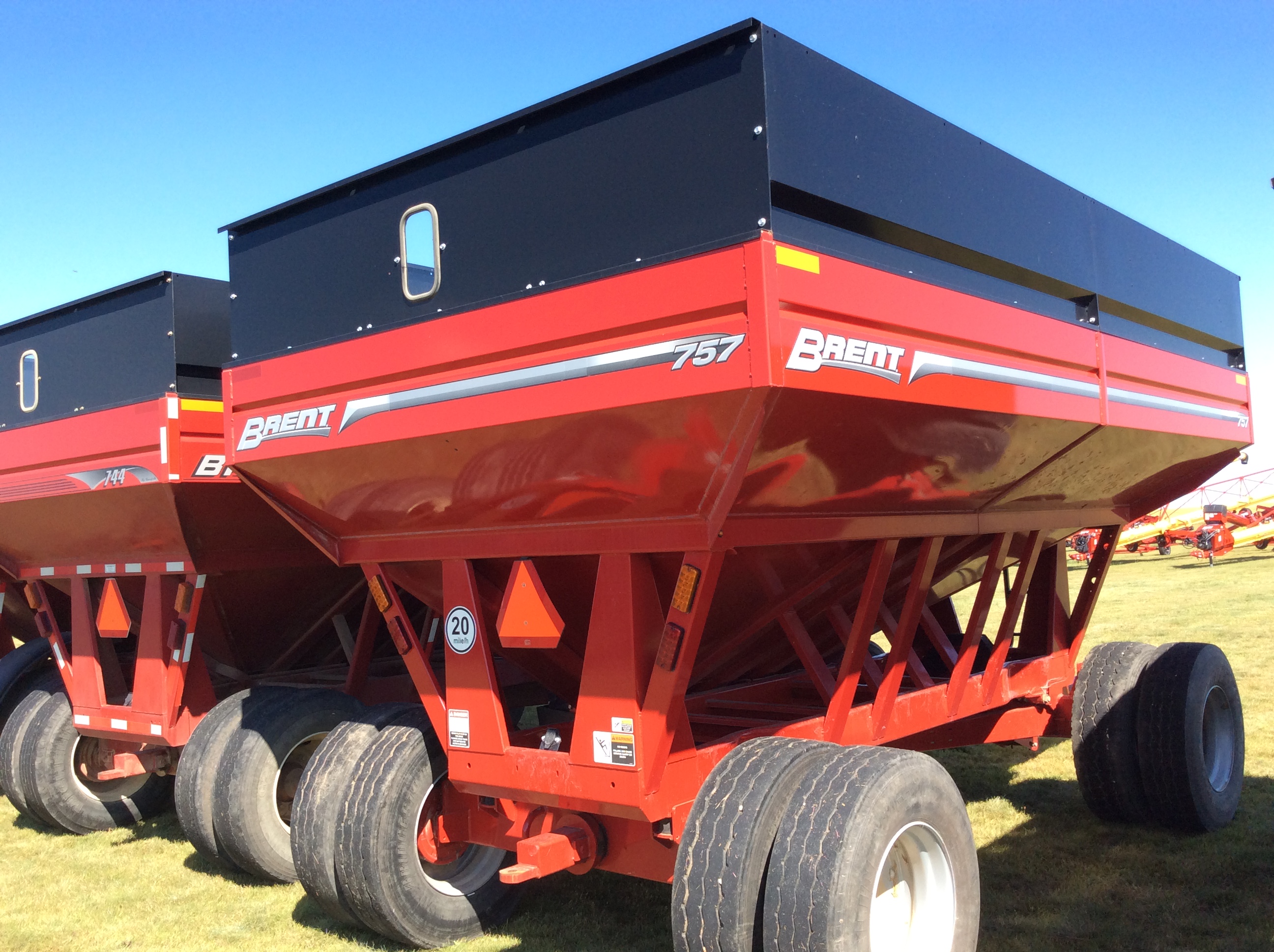 2024 Brent 757 Gravity Box