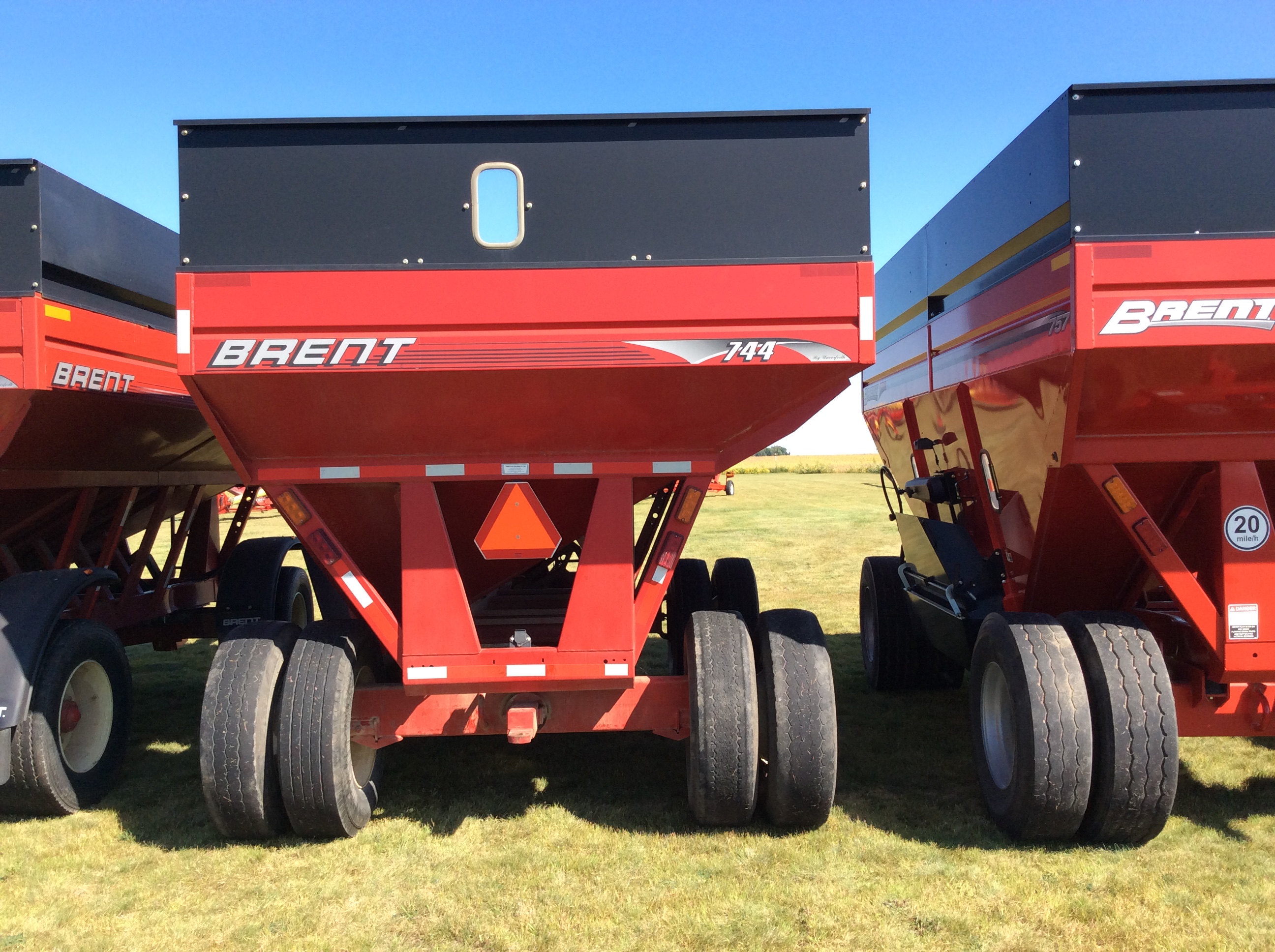 2010 Brent 744 Gravity Box