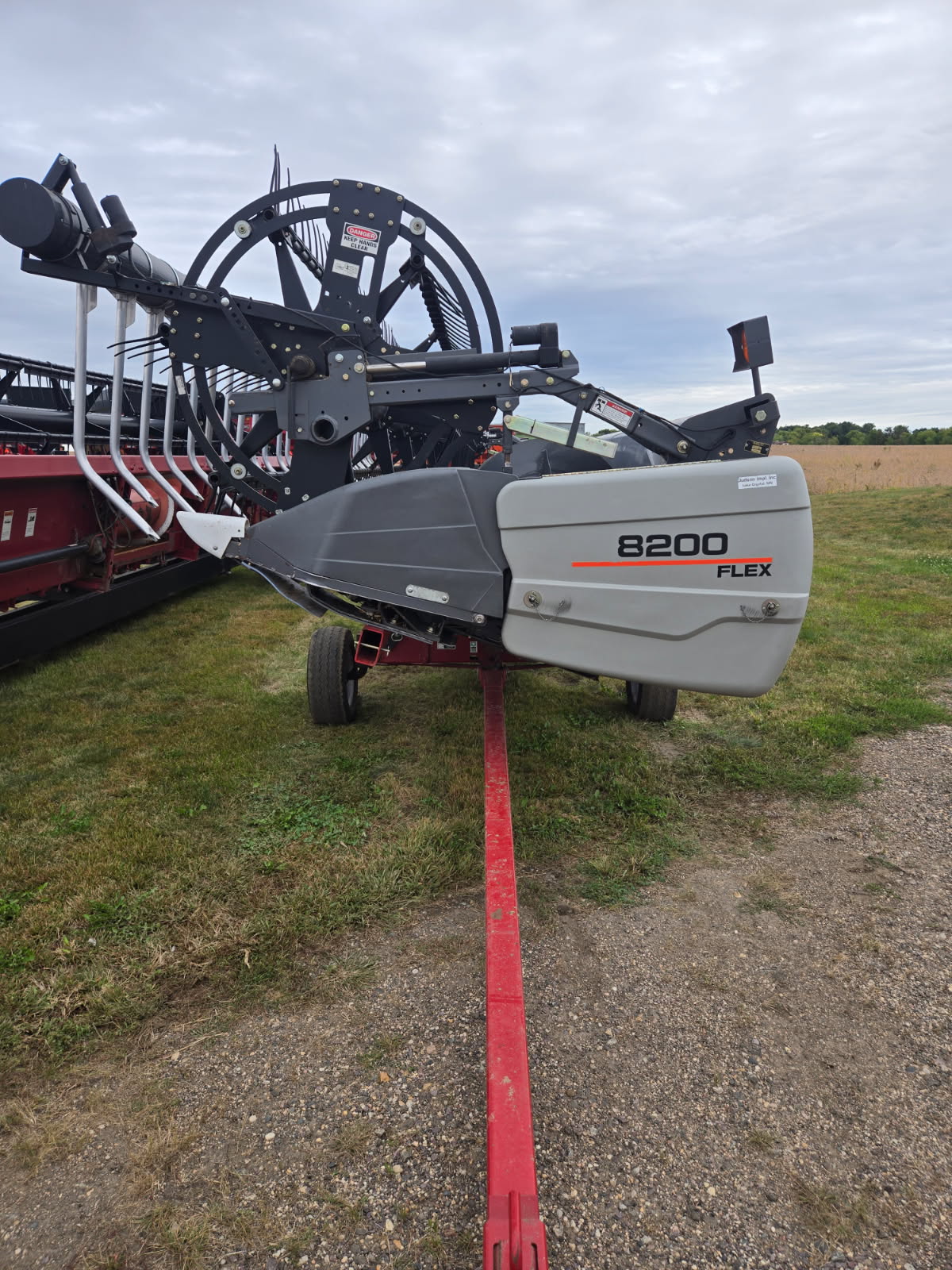 2009 AGCO Gleaner 8200-30 Header Combine