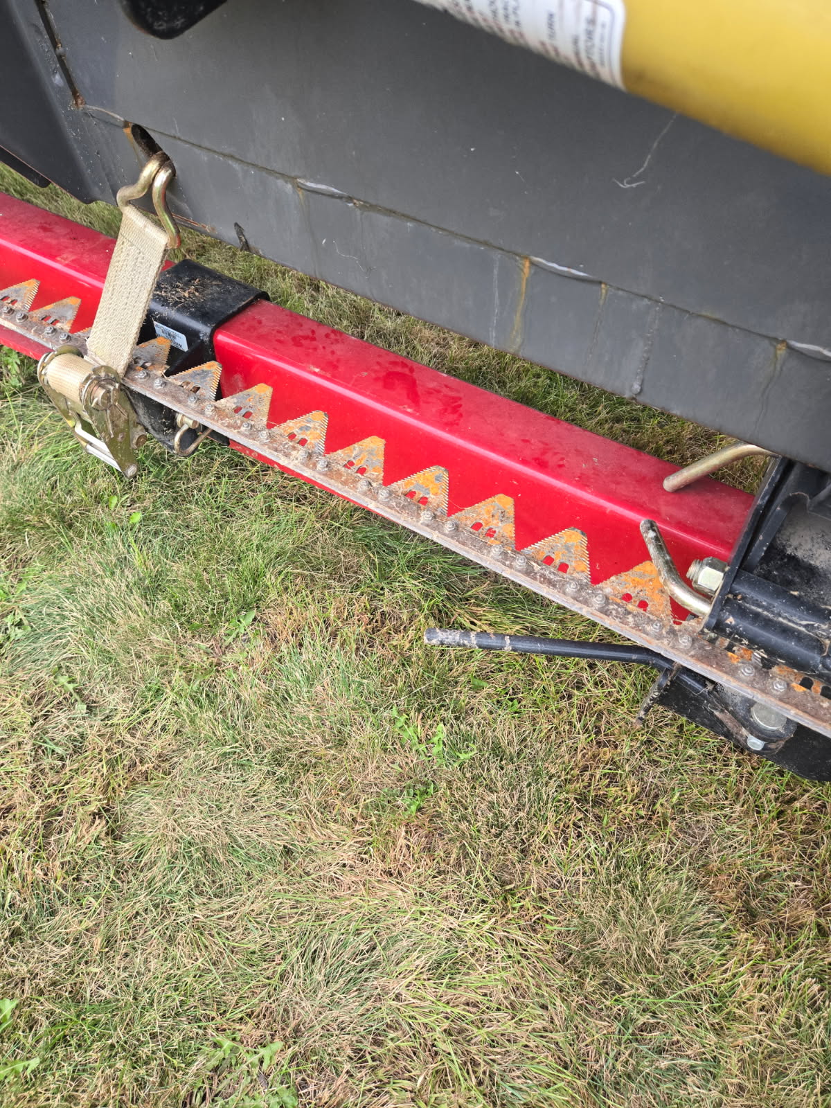 2009 AGCO Gleaner 8200-30 Header Combine