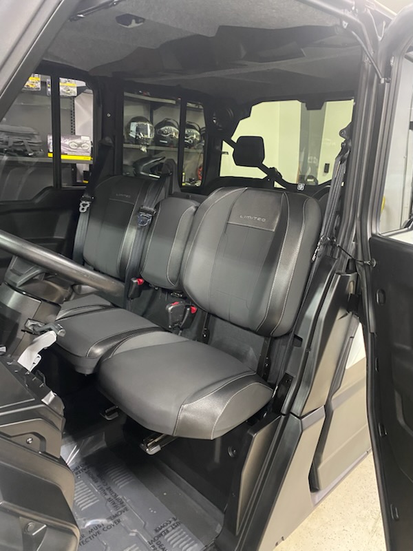 2026 Can-Am 2026 DEFENDER MAX LTD CAB HD11 WHITE SKU # 6MTE Utility Vehicle