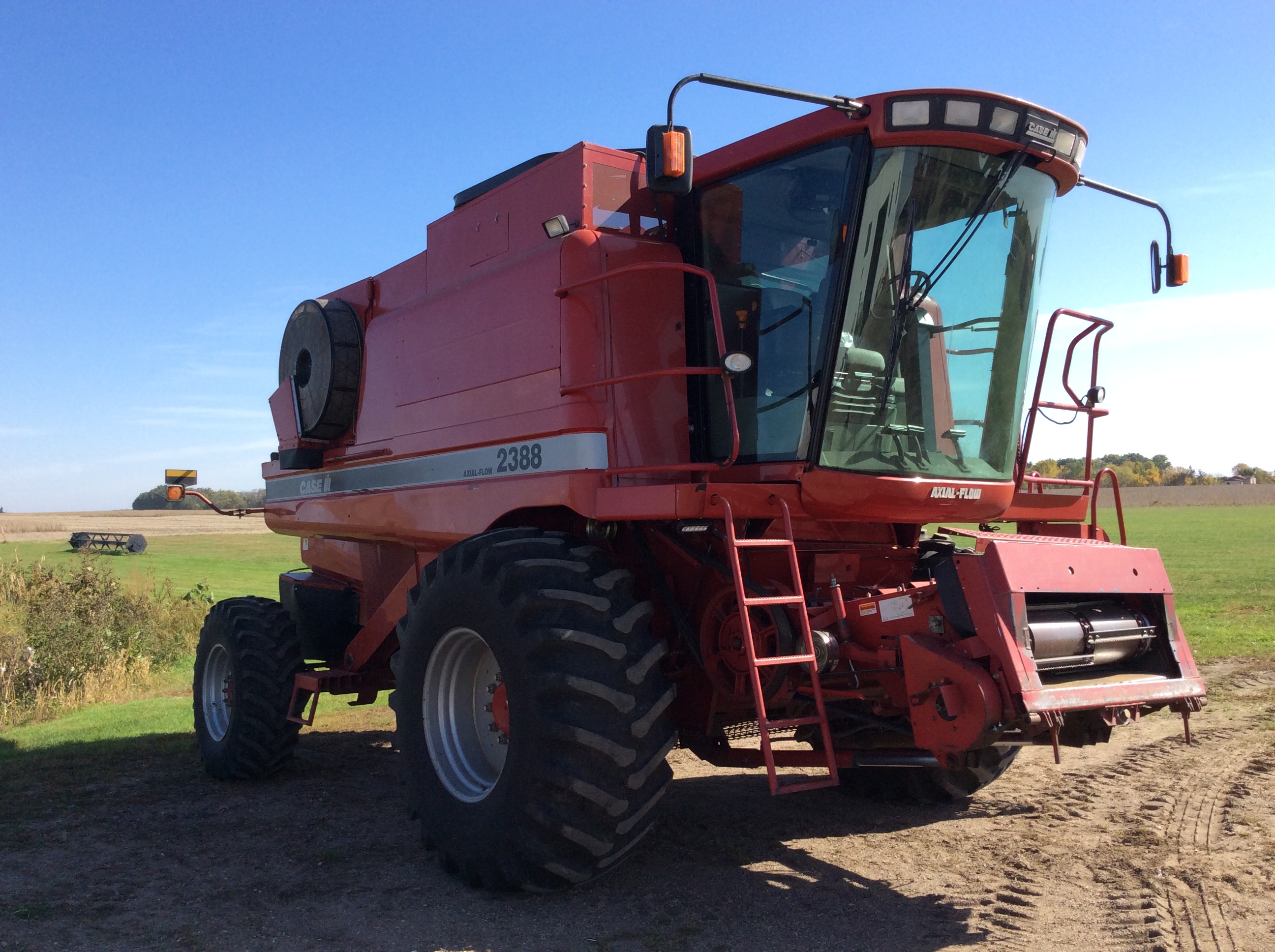 2005 Case IH 2388 Combine