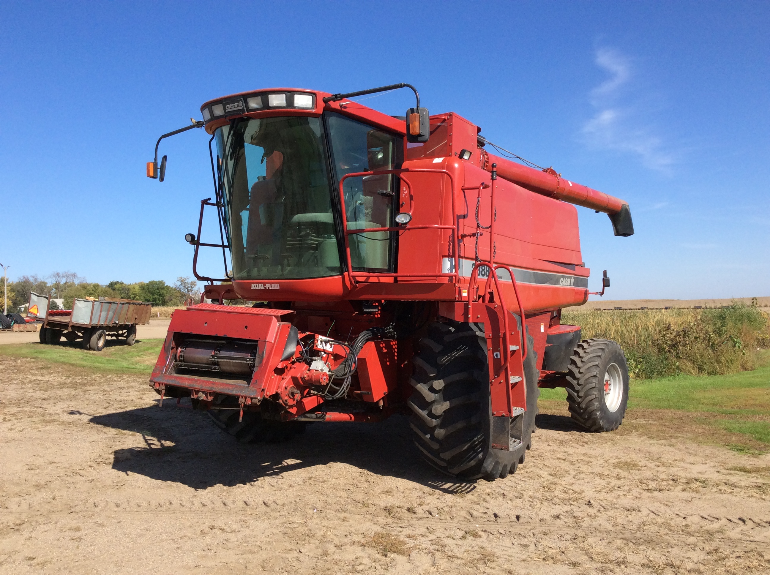 2005 Case IH 2388 Combine