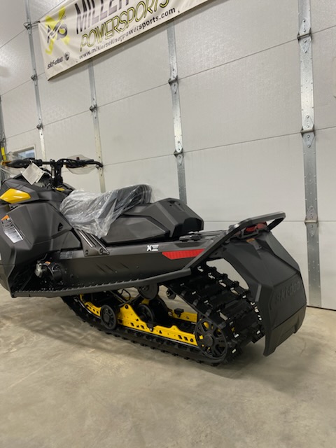 2027 Ski-Doo 2027 MXZ NEO+ 600EFI 55HP YEL/BLK SKU # BPVA Snowmobile
