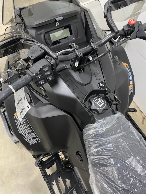 2027 Ski-Doo 2027 MXZ ADR 850 129"x1.25"RS BLACK SKU # BDVB Snowmobile