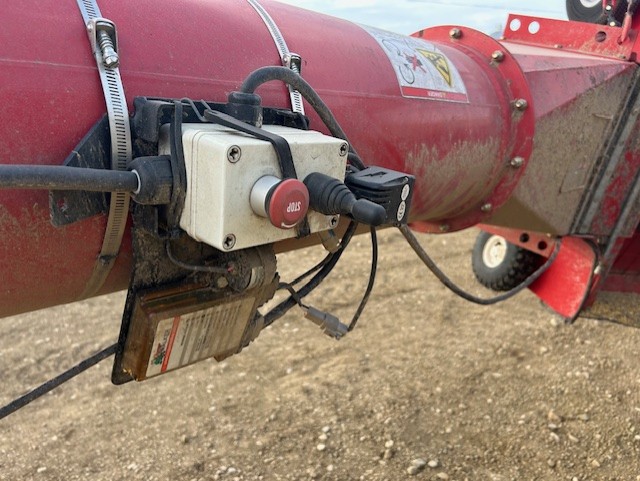 2016 Westfield MKX 13x74 GLP Grain Auger